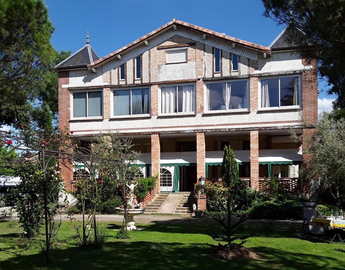 ヴィルフランシュ・ド・ロラゲ La Louisiane 31 Bed & Breakfast エクステリア 写真