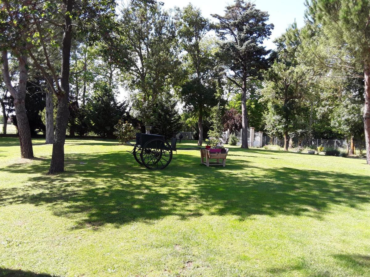 ヴィルフランシュ・ド・ロラゲ La Louisiane 31 Bed & Breakfast エクステリア 写真