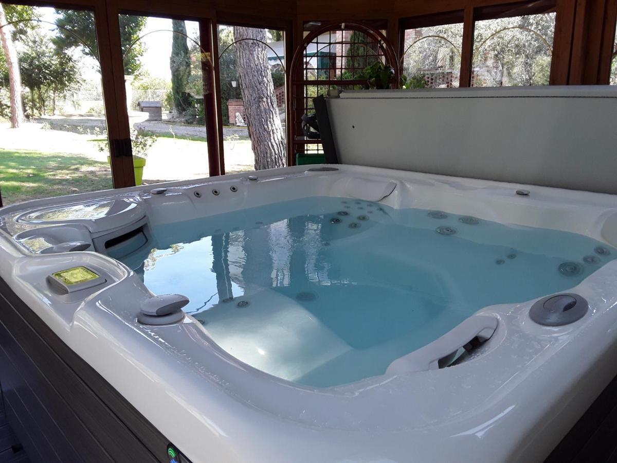 ヴィルフランシュ・ド・ロラゲ La Louisiane 31 Bed & Breakfast エクステリア 写真